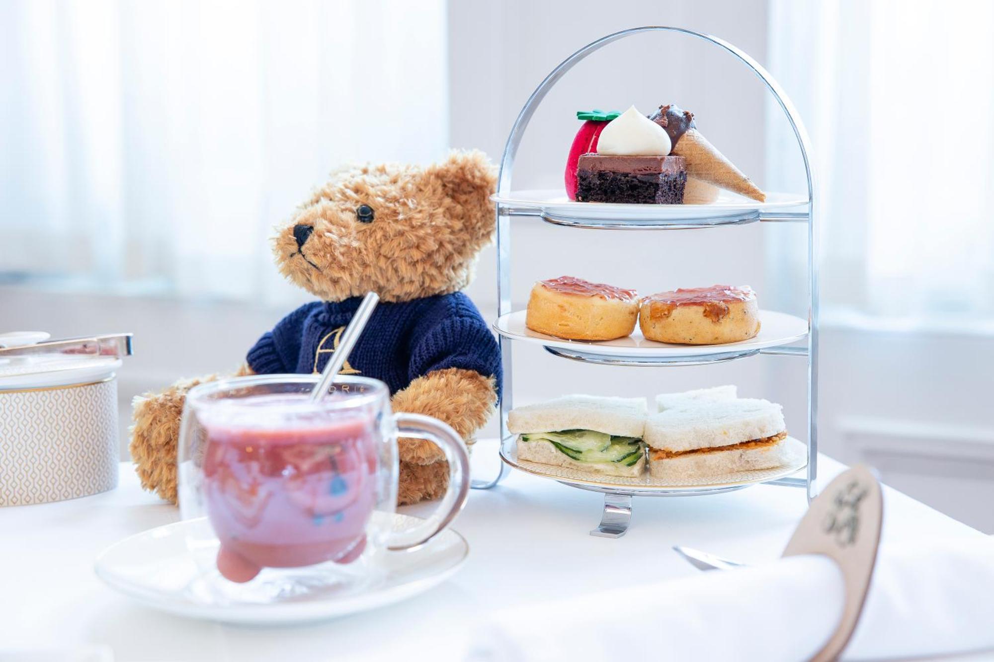 The Adria 5* Londra